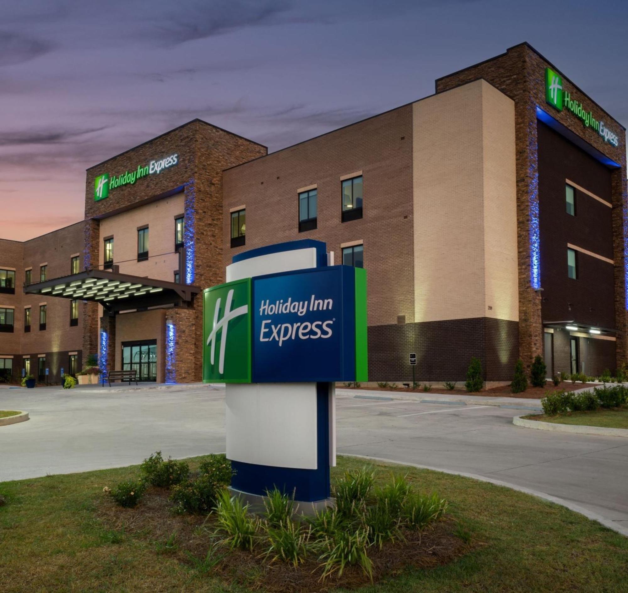 Holiday Inn Express - Hattiesburg West - Univ Area Exterior foto